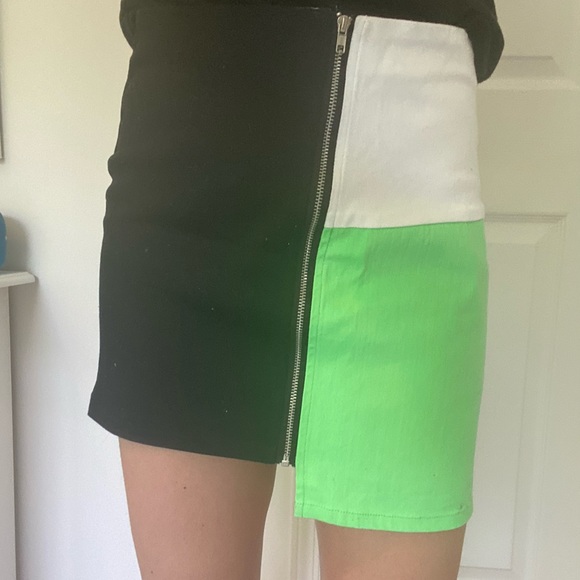 Asymmetrical Mini Skirt - Picture 1 of 7